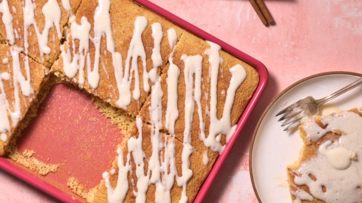 Greek Yogurt Breakfast Recipes (19 High-Protein Ideas!)