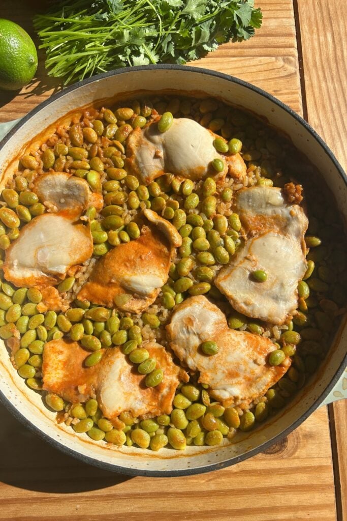 Curry chicken and rice after cooking.