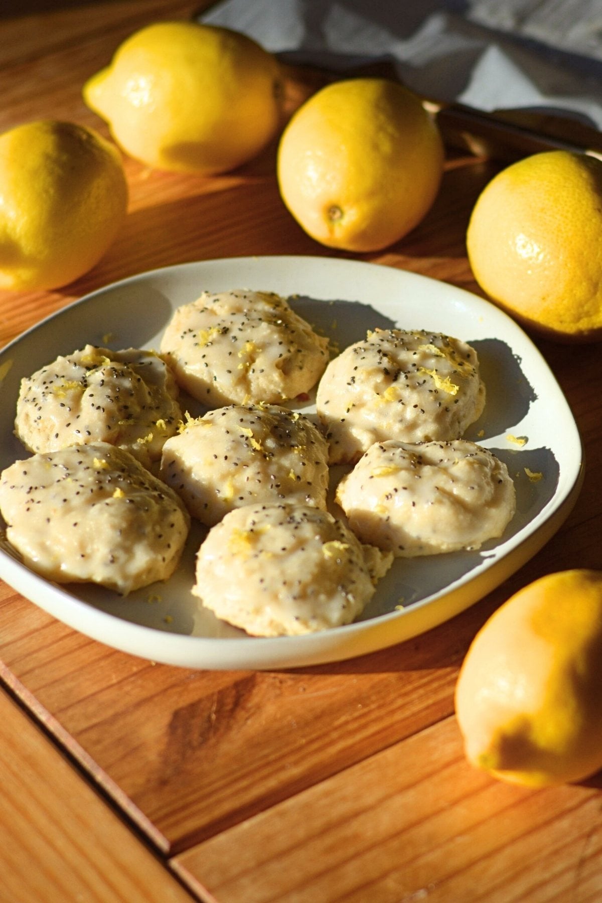A plate of lemon cottage cheese cookies.