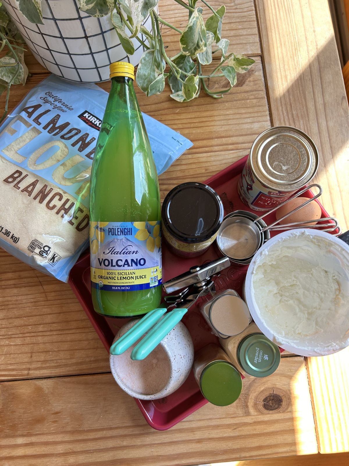 Ingredients for canned salmon burgers.