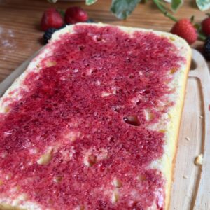Cake with the berry soak.